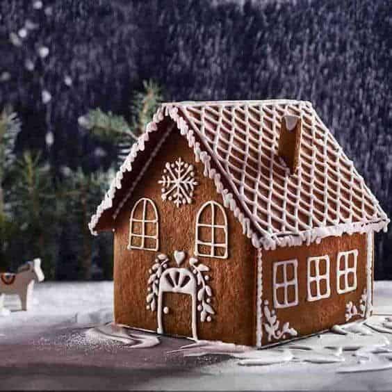 150 Best Gingerbread House Ideas