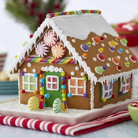 150 Best Gingerbread House Ideas