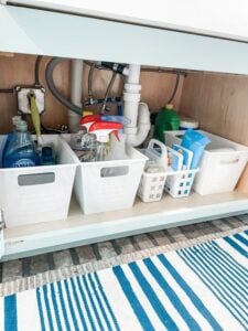 35 Under the Kitchen Sink Organization Ideas » Lady Decluttered