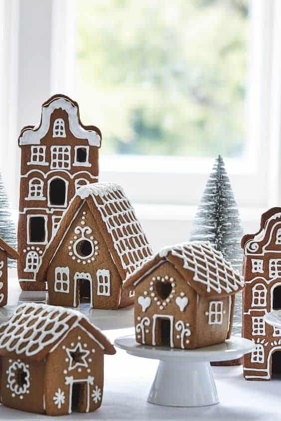 150 Best Gingerbread House Ideas