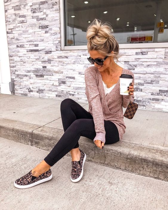 How To Wear Pink Sneakers In 23 Ways 2020 | Pink sneakers outfit, Pink  shoes outfit, Pink sneakers