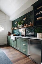 20 Dark & Moody Kitchen Decor Ideas » Lady Decluttered