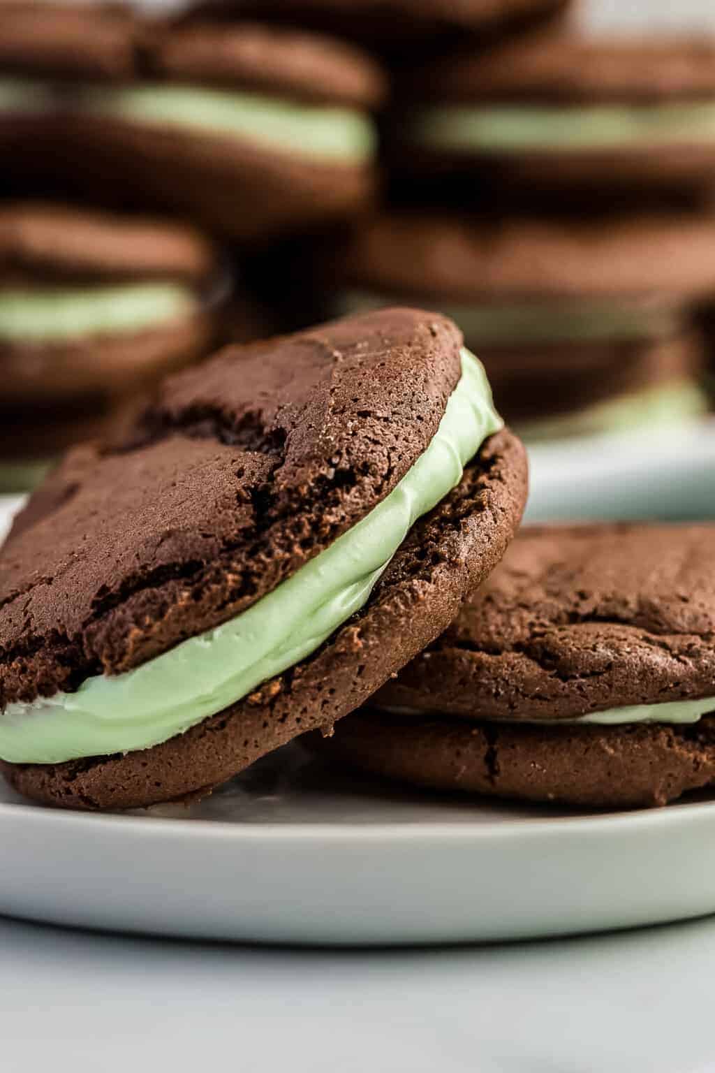 20 Easy St. Patrick's Day Cookie Recipes » Lady Decluttered