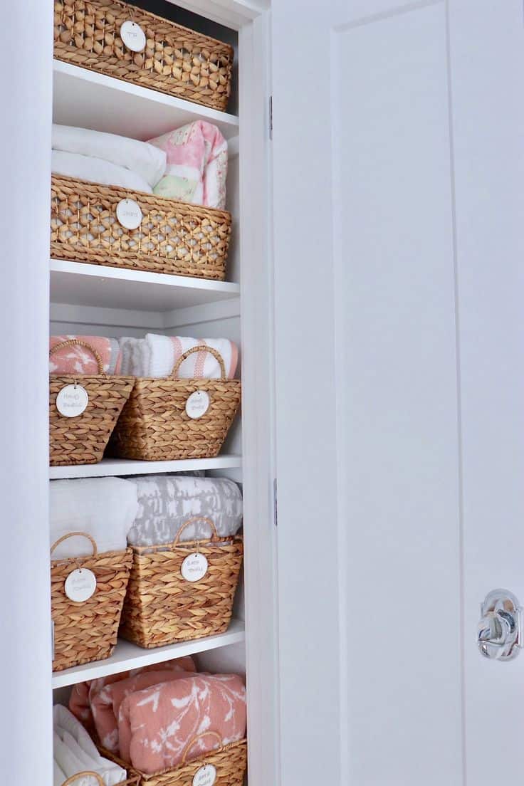 100 Linen Closet Organization Ideas » Lady Decluttered