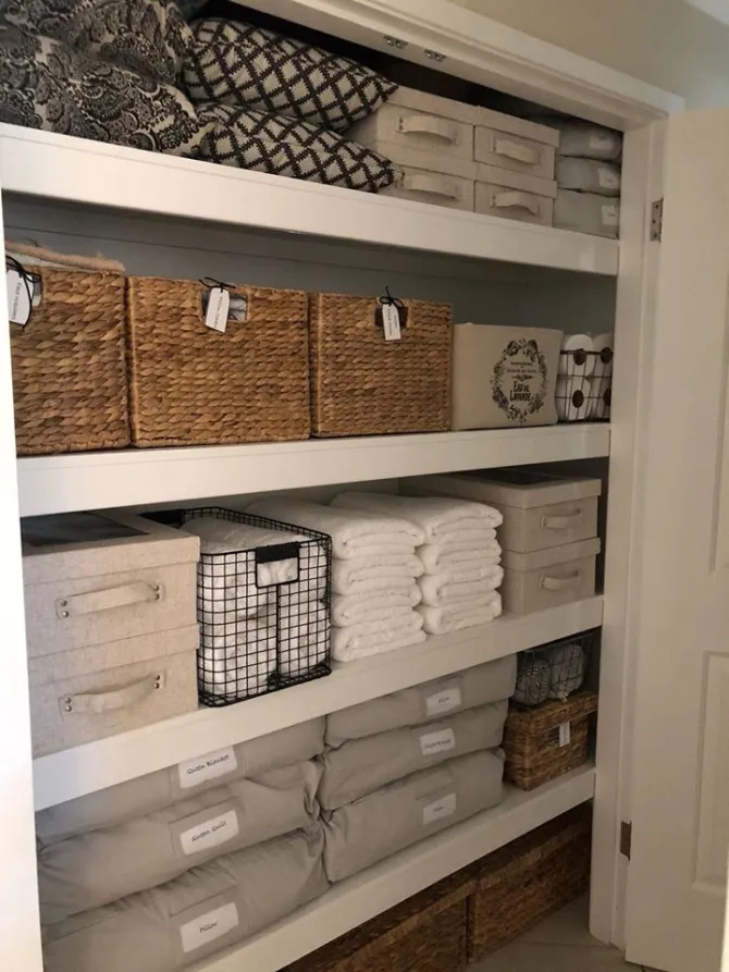 organization series: linen closet – Amanda Fontenot – The Blog