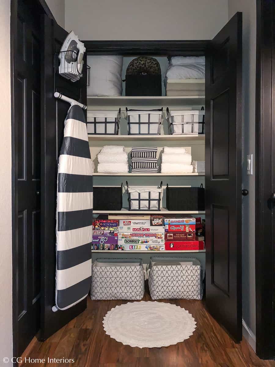 100 Smart Linen Closet Organizing Ideas » Lady Decluttered