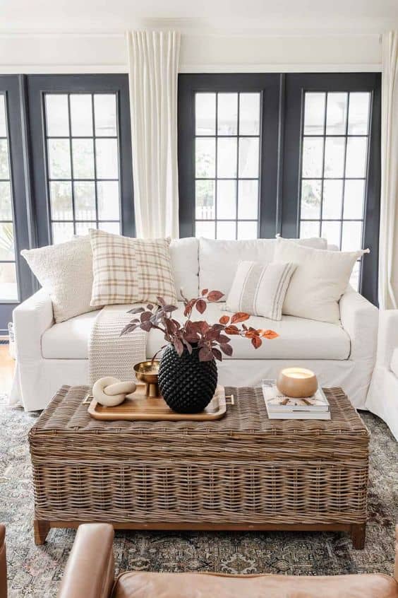 40 Aesthetic Fall Coffee Table Décor