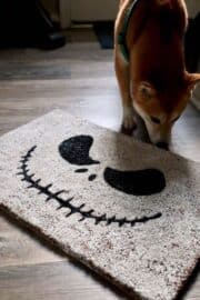31 Easy DIY Halloween Door Mat Ideas » Lady Decluttered