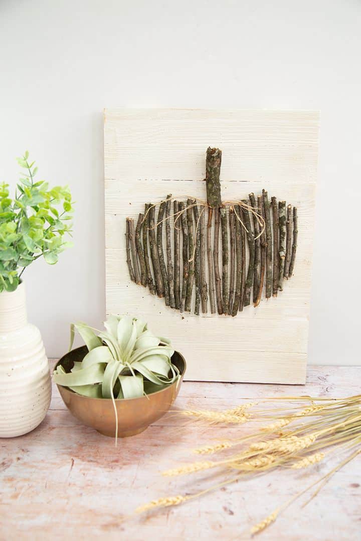 16 Simple Diy Fall Wall Art Ideas Lady Decluttered 16 Simple Diy Fall Wall Art Ideas Lady Decluttered