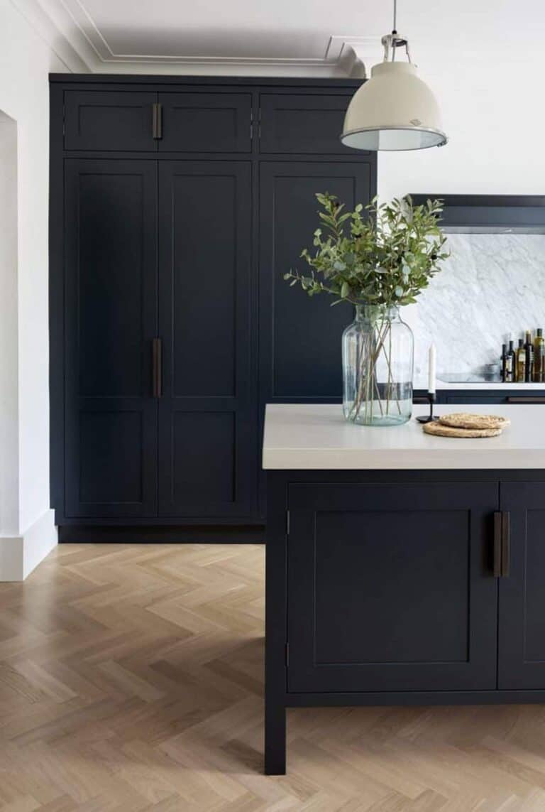 50 Beautiful Black Kitchen Decorating Ideas » Lady Decluttered