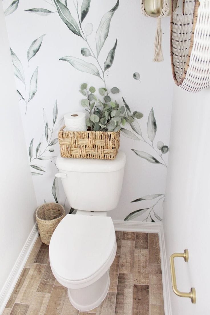 24 Small Powder Room Decor Ideas » Lady Decluttered