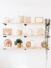 18 Beautiful Boho Shelf Decor Ideas » Lady Decluttered