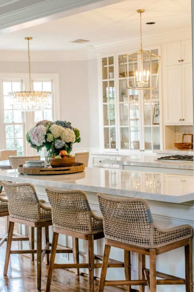 20 Kitchen Island Styling Ideas » Lady Decluttered
