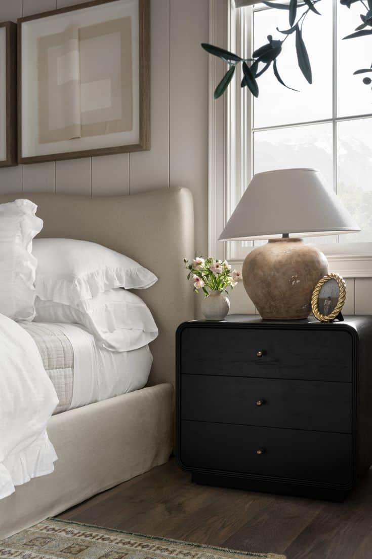 22 Bedroom Nightstand Styling Ideas » Lady Decluttered