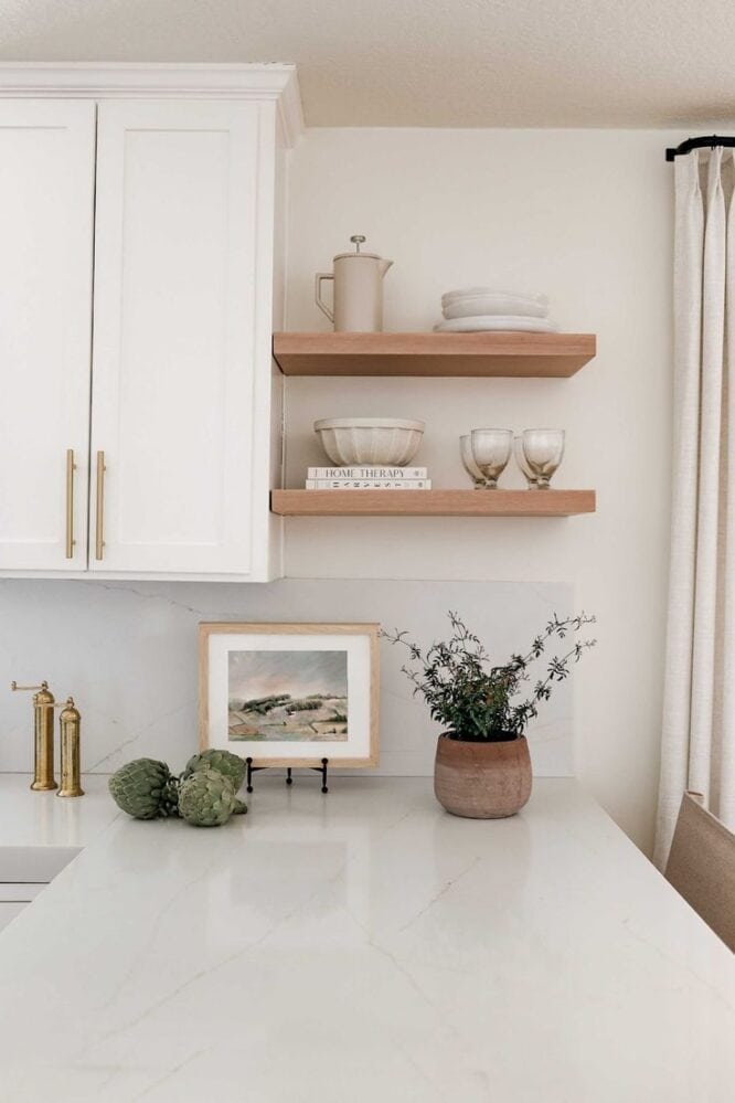 22 Kitchen Shelf Styling Ideas » Lady Decluttered
