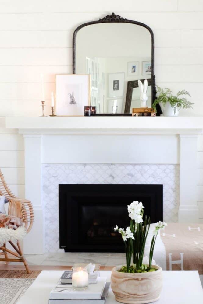 16 Easter Fireplace Mantel Decor Ideas » Lady Decluttered
