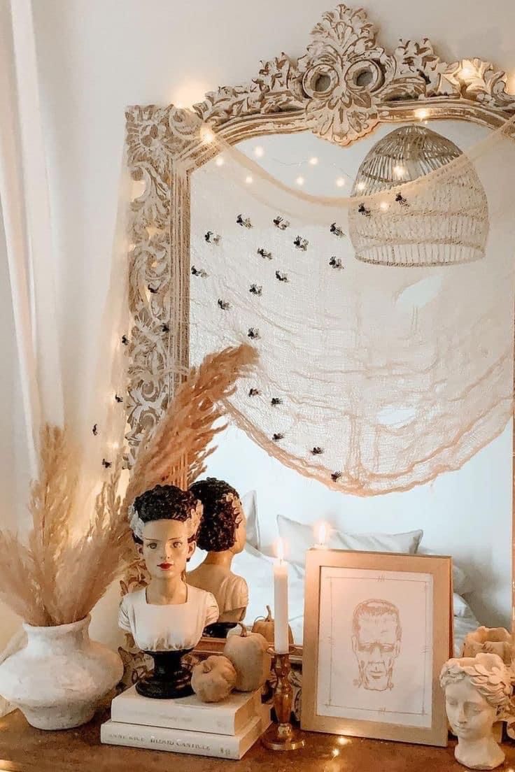 18 Glam Halloween Decor Ideas » Lady Decluttered